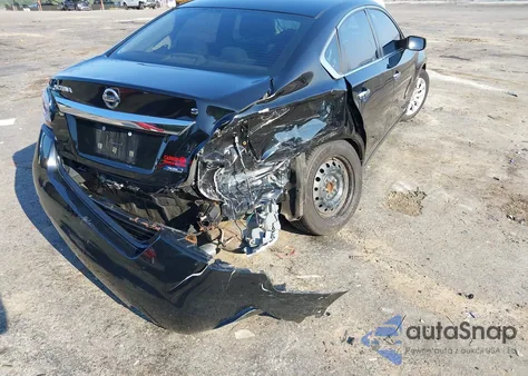 2014 Nissan Altima 2.5 S z USA, uszkodzony, nr VIN 1N4AL3AP8EC291612